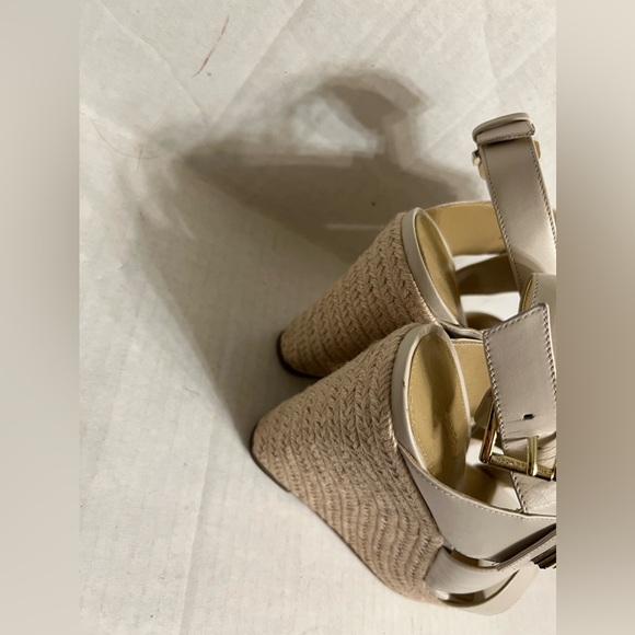 MICHAEL Michael Kors White Leather Wedge Sandals - Picture 9 of 16